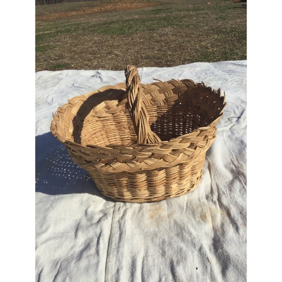 Large wicker basket with handle light 13” 13 in farmhouse country blanket Tan - Picture 6 of 12